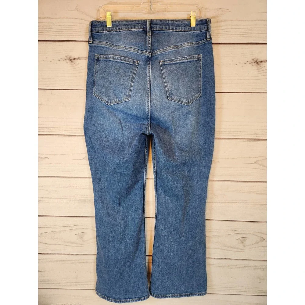 Old‎ Navy Women's Blue Solid Cotton High Rise Smooth Pockets Flare Jeans Size 14